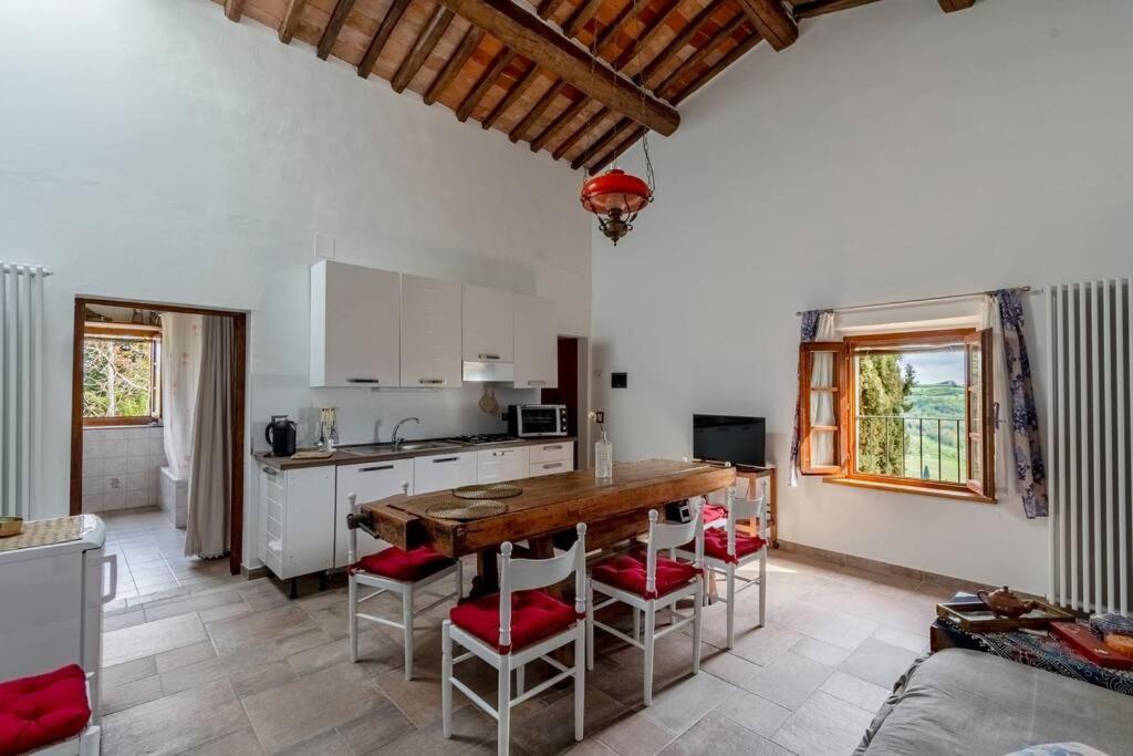 Appartamento Con Vista Panoramica In Chianti 산 도니노 외부 사진